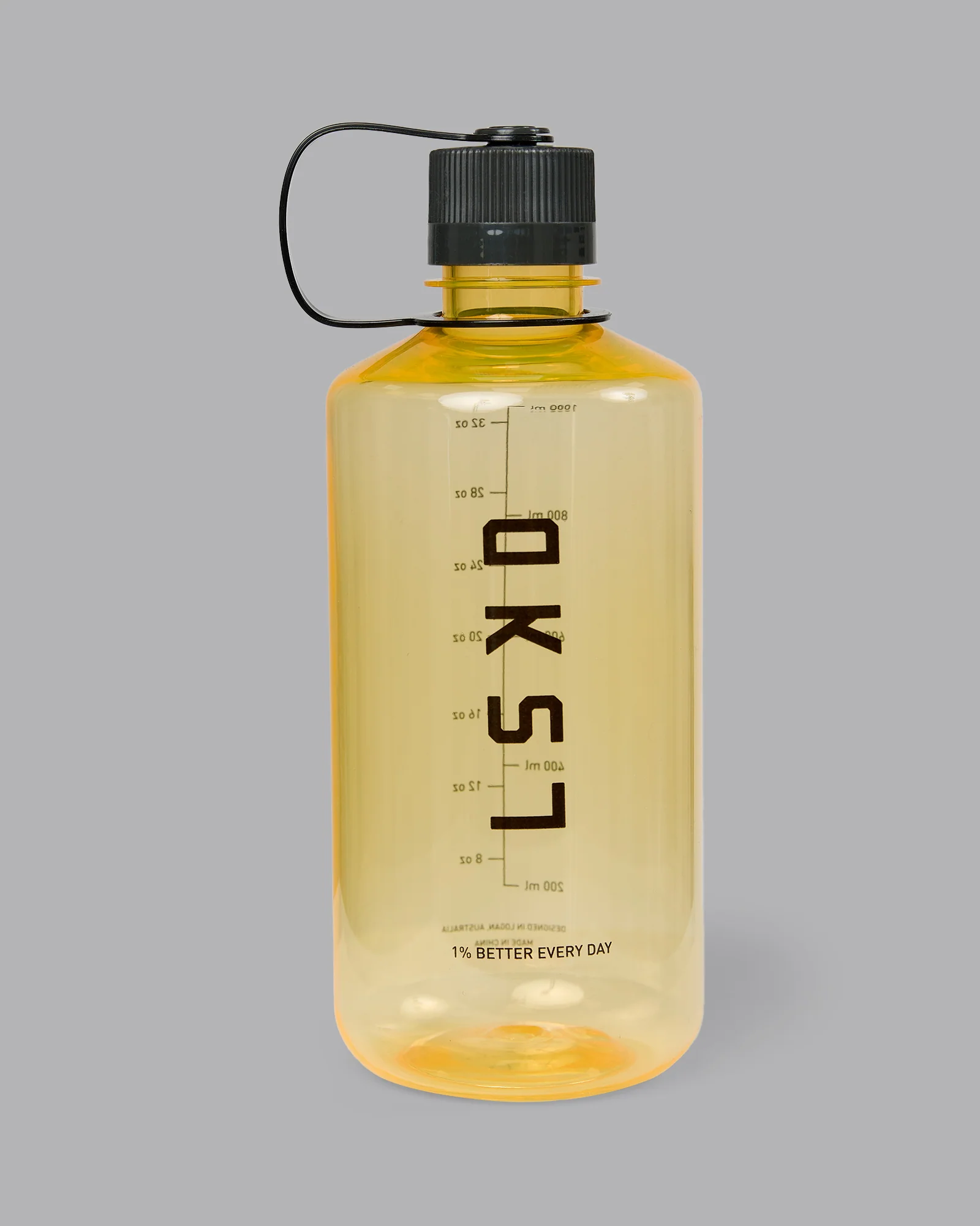 12545-refresh-1l-bottle-cornsilk-pirate-black-1.webp Refresh 1L Bottle - Cornsilk-Pirate Black