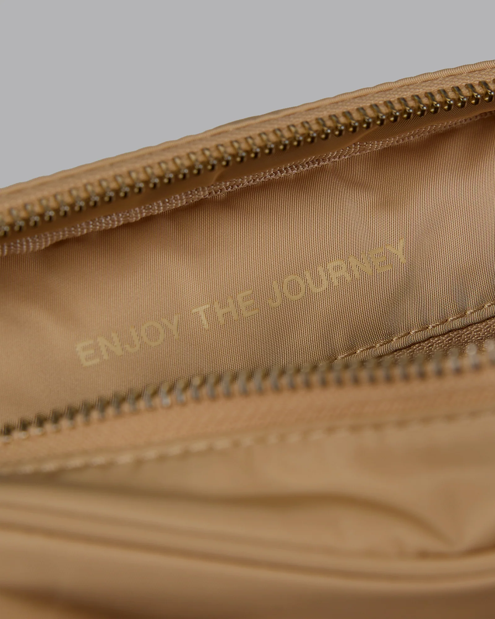 12554-go-to-shoulder-bag-oat-milk-7.webp Go-To Shoulder Bag - Oat Milk
