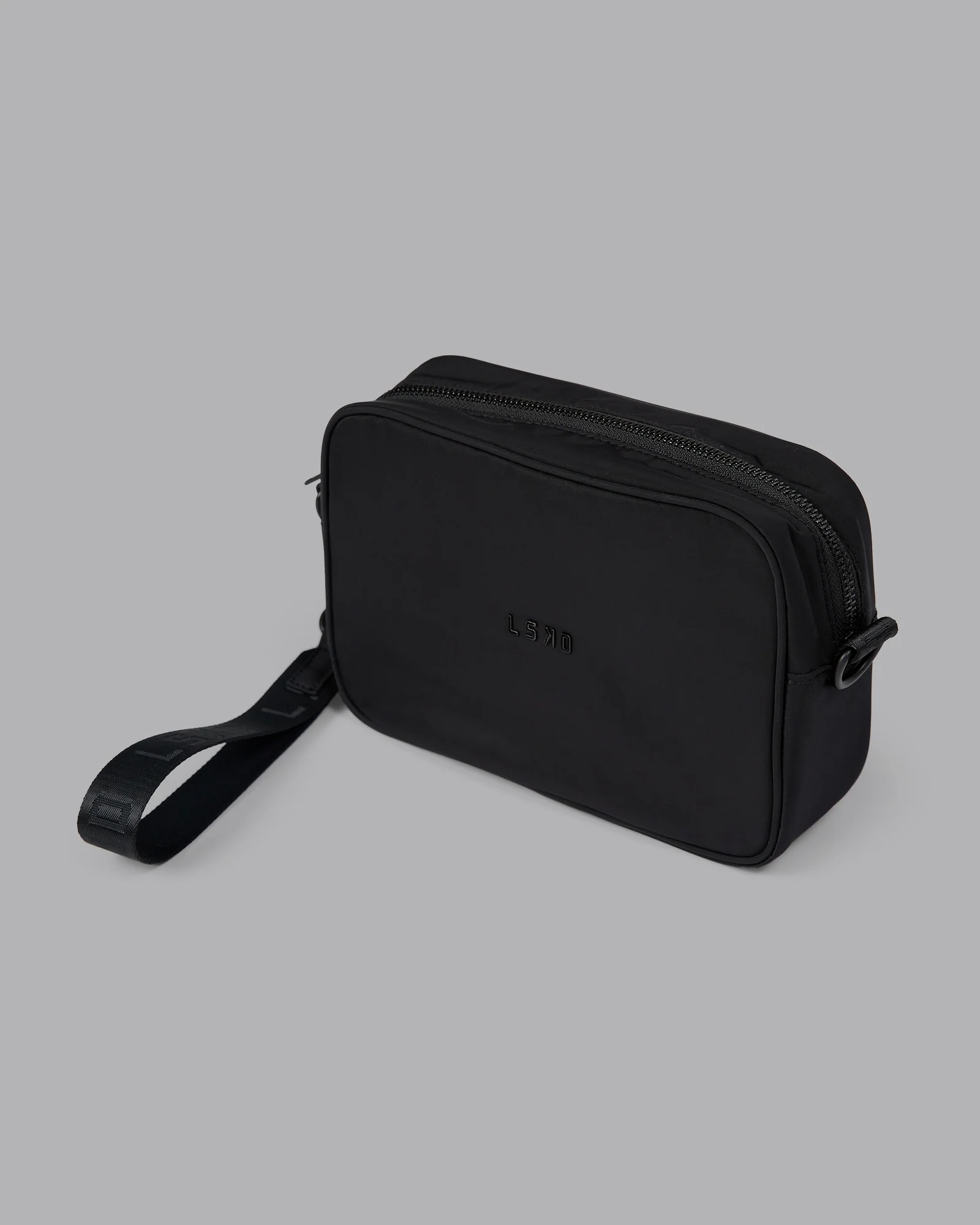 12555-go-to-shoulder-bag-black-3.webp Go-To Shoulder Bag - Black