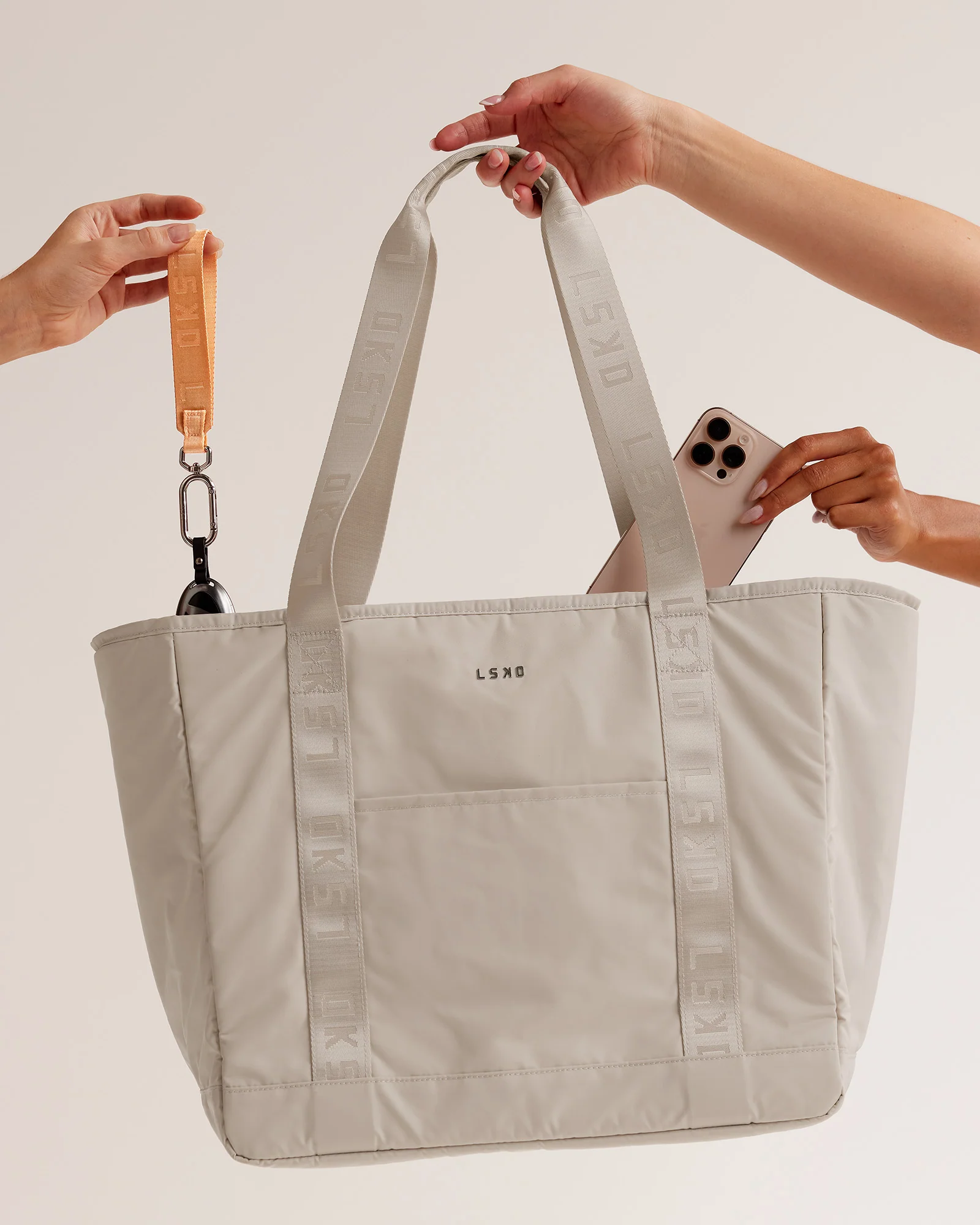 12566-go-to-tote-shale-beige-3.webp Go-To Tote - Shale Beige