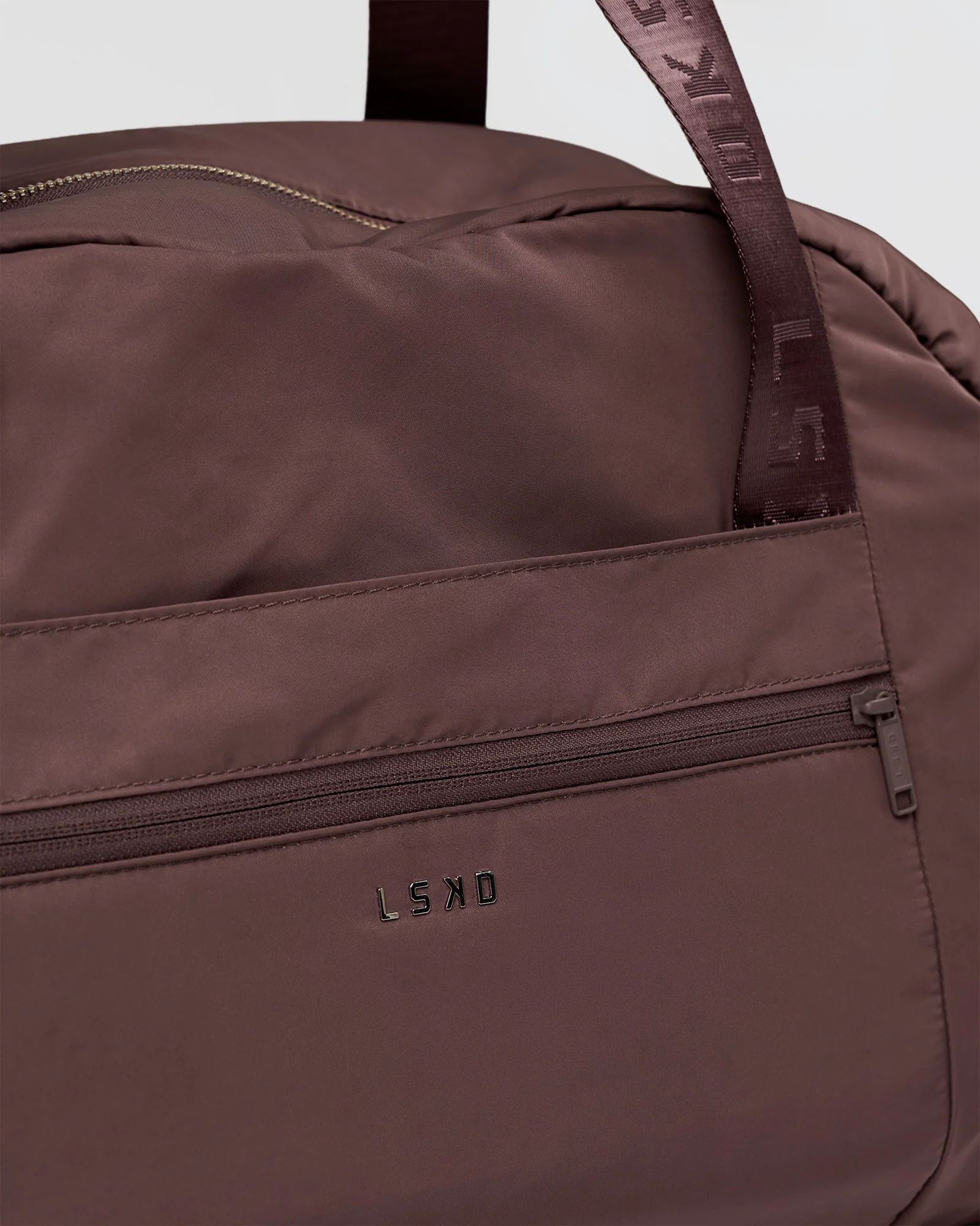 12587-go-to-duffle-bag-cocoa-powder-8.webp Go-To Duffle Bag - Cocoa Powder