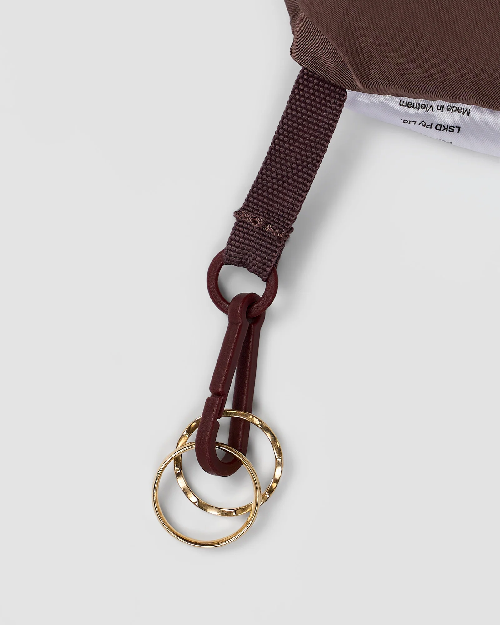 12590-go-to-wristlet-pouch-cocoa-powder-4.webp Go-To Wristlet Pouch - Cocoa Powder