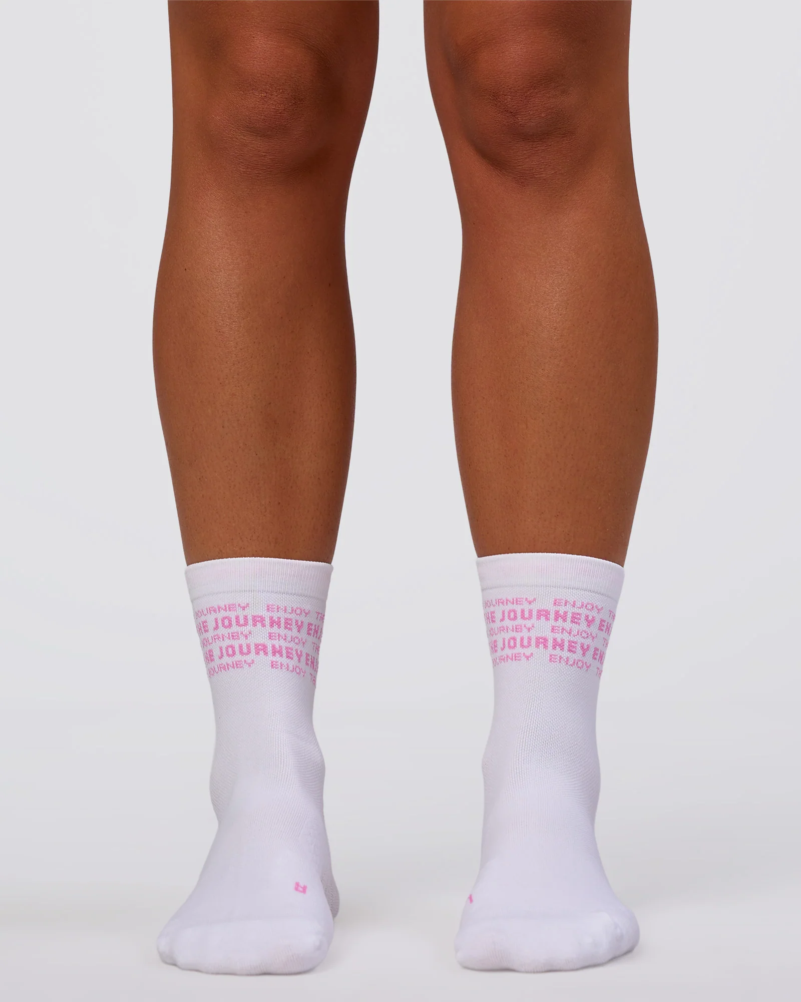 12622-enjoy-the-journey-performance-quarter-socks-white-marshmallow-3.webp Enjoy the Journey Performance Quarter Socks - White-Marshmallow