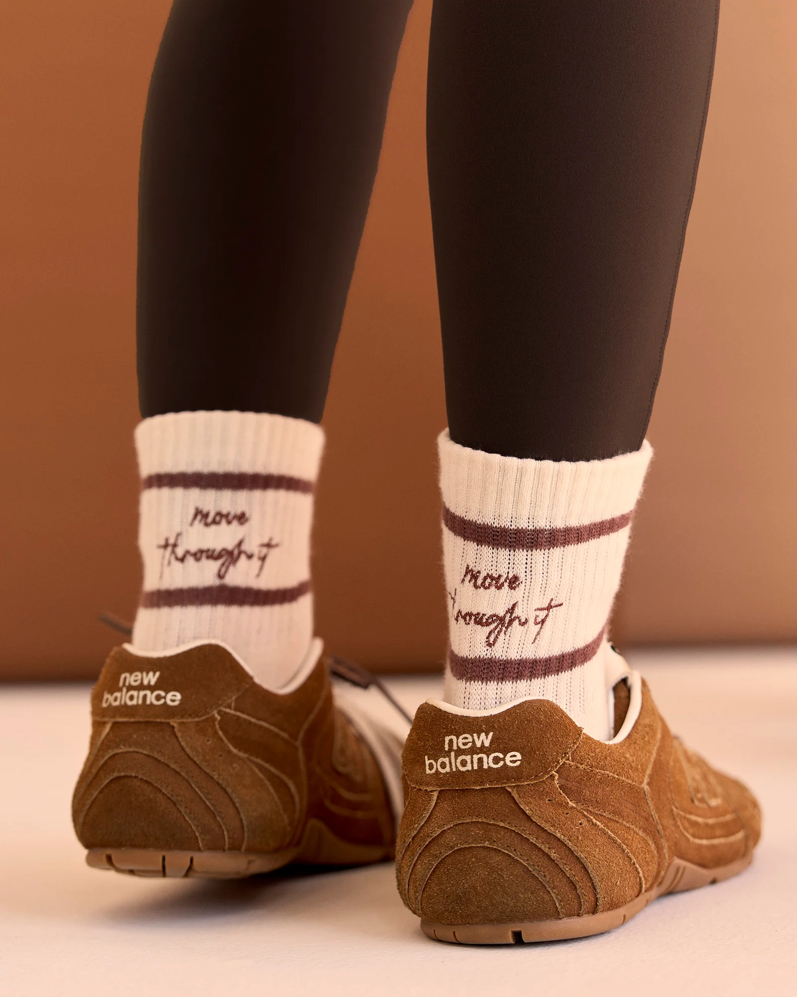 12659-cf-move-through-quarter-socks-ivory-hot-chocolate-1.webp CF Move Through Quarter Socks - Ivory-Hot Chocolate