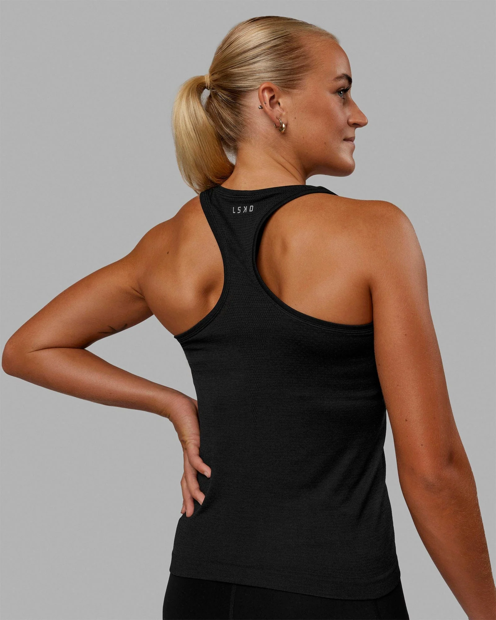 AeroFLX+ Seamless Tank - Black Marl