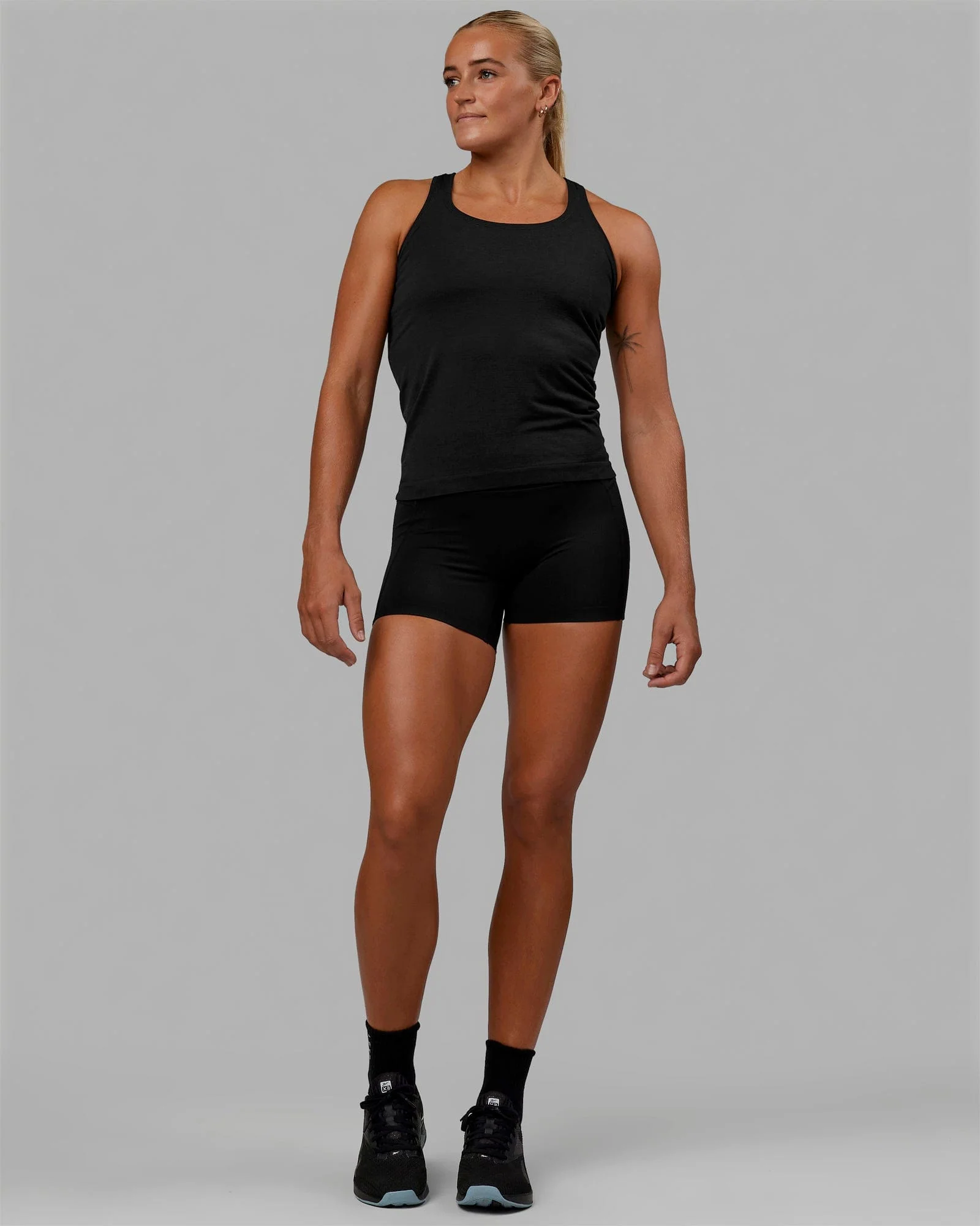 AeroFLX+ Seamless Tank - Black Marl