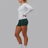12697-aeroflx-seamless-long-sleeve-tee-white-white-5.webp AeroFLX+ Seamless Long Sleeve Tee - White/White