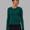 AeroFLX+ Seamless Long Sleeve Tee - Dark Moss/Dark Moss