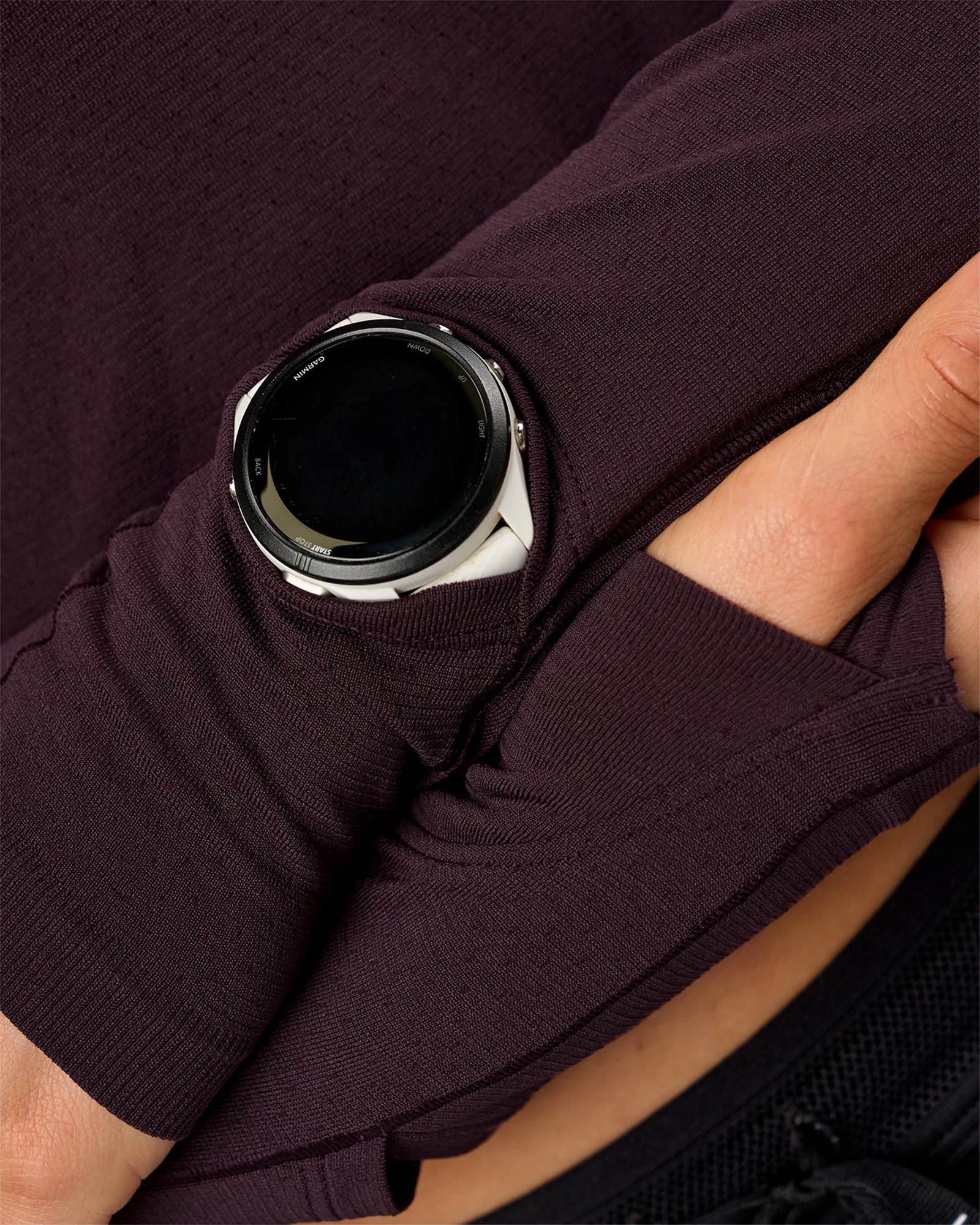 AeroFLX+ Long Sleeve Skimmer Half Zip - Midnight Plum/Midnight Plum