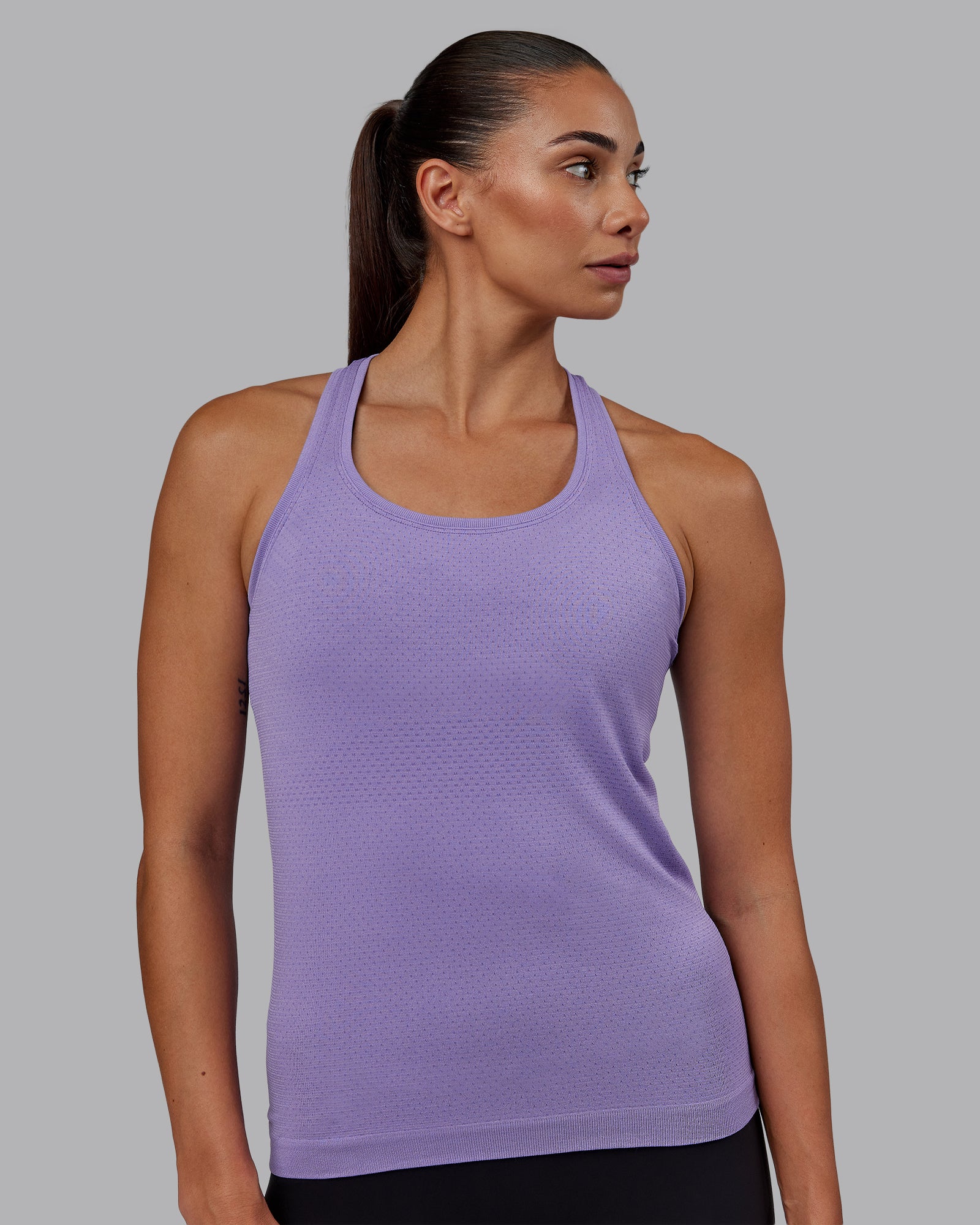 12865-aeroflx-seamless-tank-dahlia-purple-marl-2.jpg AeroFLX+ Seamless Tank - Dahlia Purple Marl