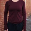 12881-aeroflx-seamless-long-sleeve-tee-cherry-lacquer-cherry-lacquer-2.webp AeroFLX+ Seamless Long Sleeve Tee - Cherry Lacquer/Cherry Lacquer