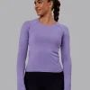 12945-aeroflx-seamless-long-sleeve-tee-dahlia-purple-marl-1.webp AeroFLX+ Seamless Long Sleeve Tee - Dahlia Purple Marl