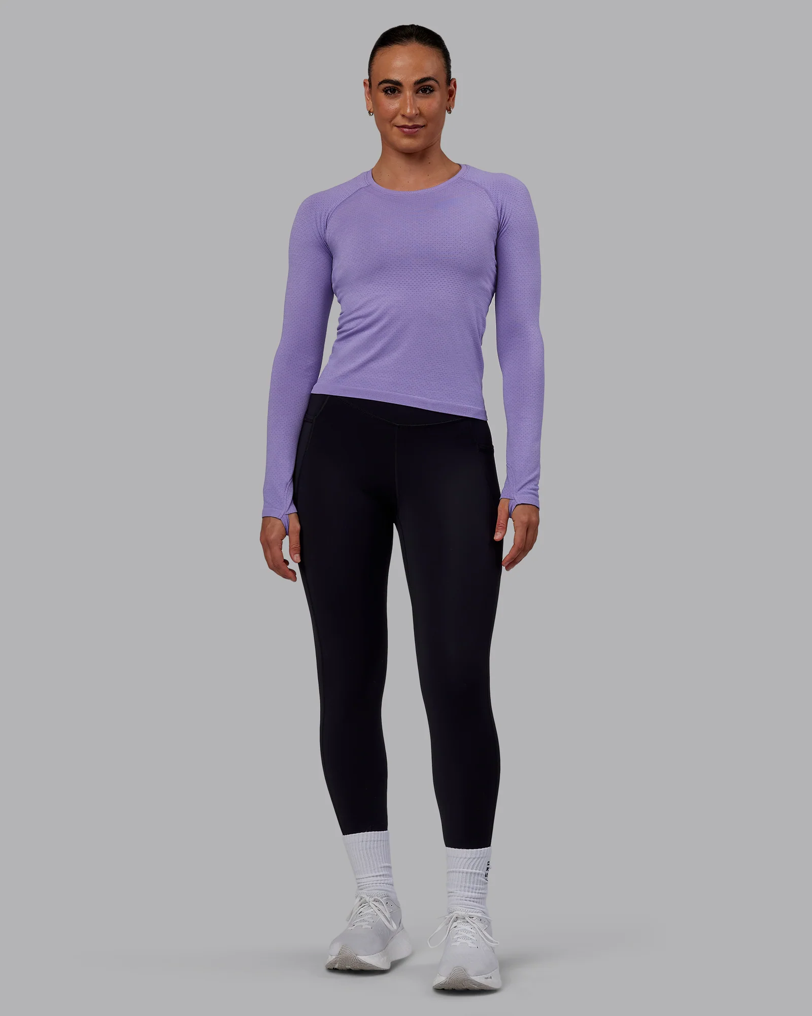 12945-aeroflx-seamless-long-sleeve-tee-dahlia-purple-marl-5.webp AeroFLX+ Seamless Long Sleeve Tee - Dahlia Purple Marl
