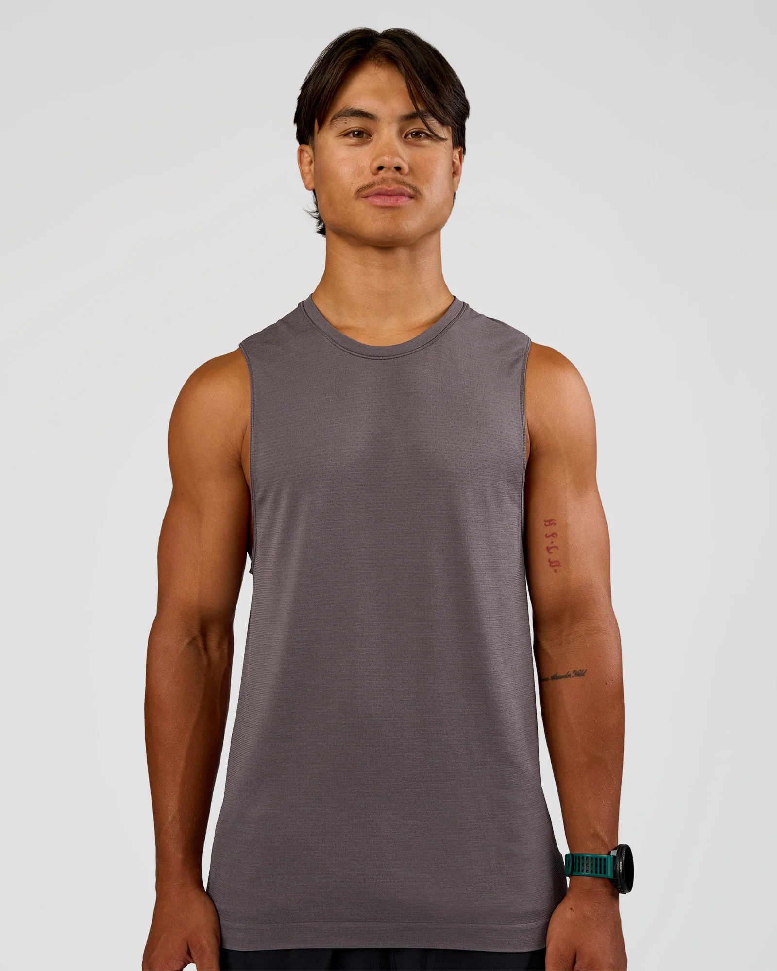12961-aeroflx-seamless-muscle-tank-duskstone-duskstone-1.webp AeroFLX+ Seamless Muscle Tank - Duskstone/Duskstone