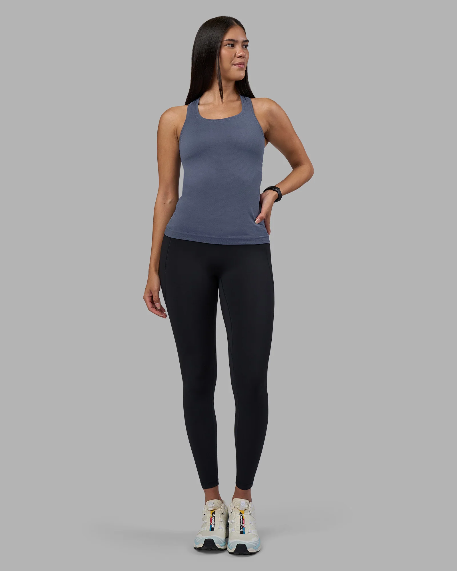 12993-aeroflx-seamless-tank-night-shadow-night-shadow-5.webp AeroFLX+ Seamless Tank - Night Shadow/Night Shadow