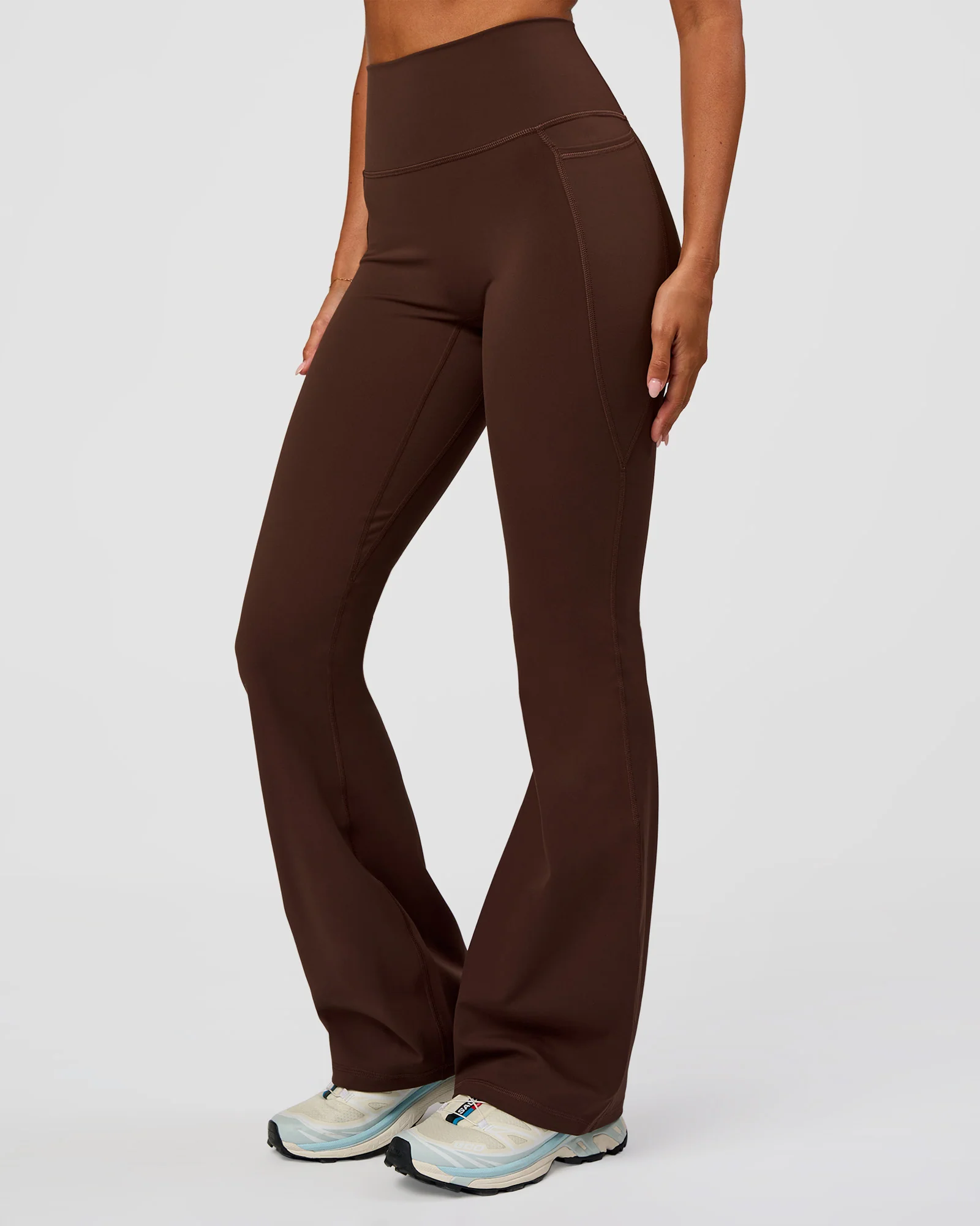 Fusion Ultra High-Rise Flared Legging Pockets - Hot Chocolate