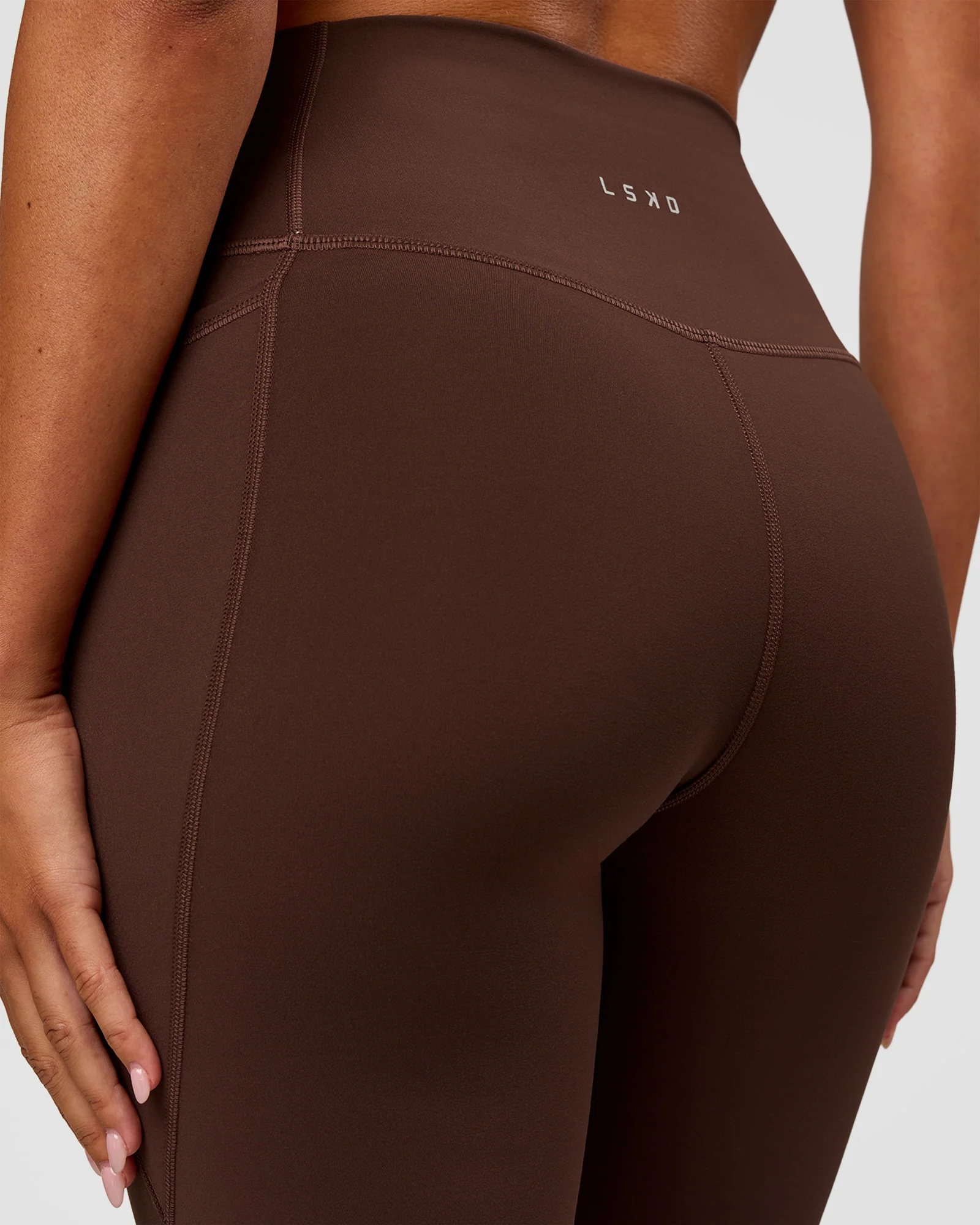 130-fusion-ultra-high-rise-flared-legging-pockets-hot-chocolate-8.webp Fusion Ultra High-Rise Flared Legging Pockets - Hot Chocolate