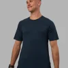 13025-aeroflx-seamless-tee-navy-navy-1.webp AeroFLX+ Seamless Tee - Navy/Navy