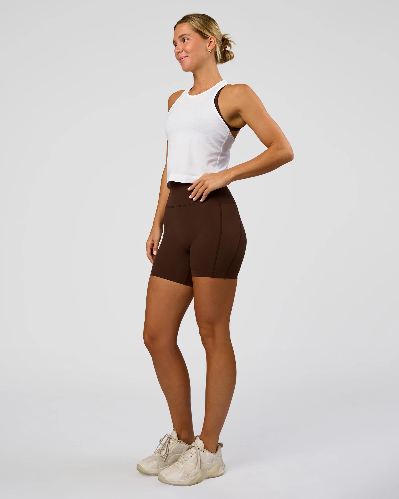 AeroFLX+ Seamless Flow Skimmer Tank - White/White