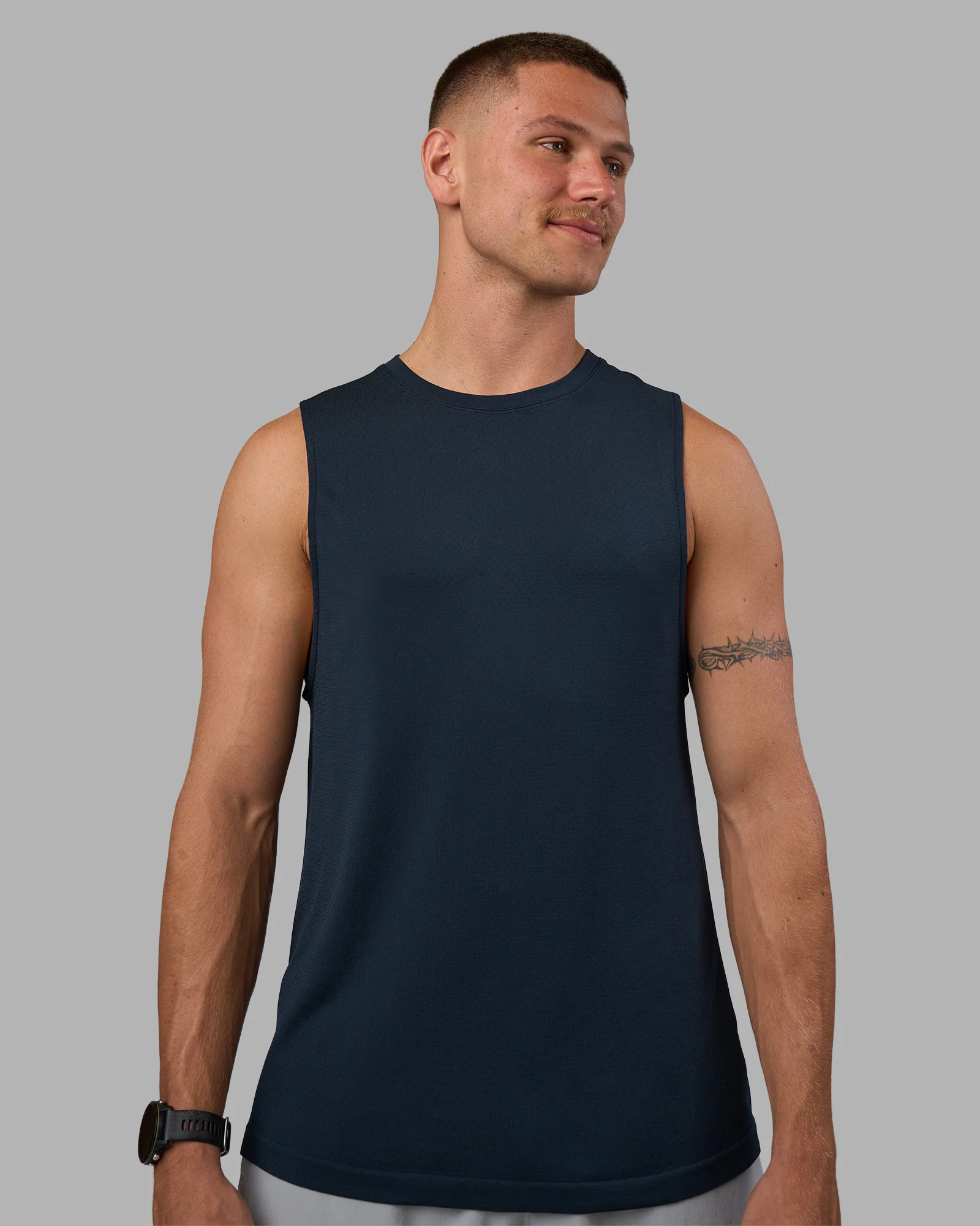 AeroFLX+ Seamless Muscle Tank - Navy/Navy