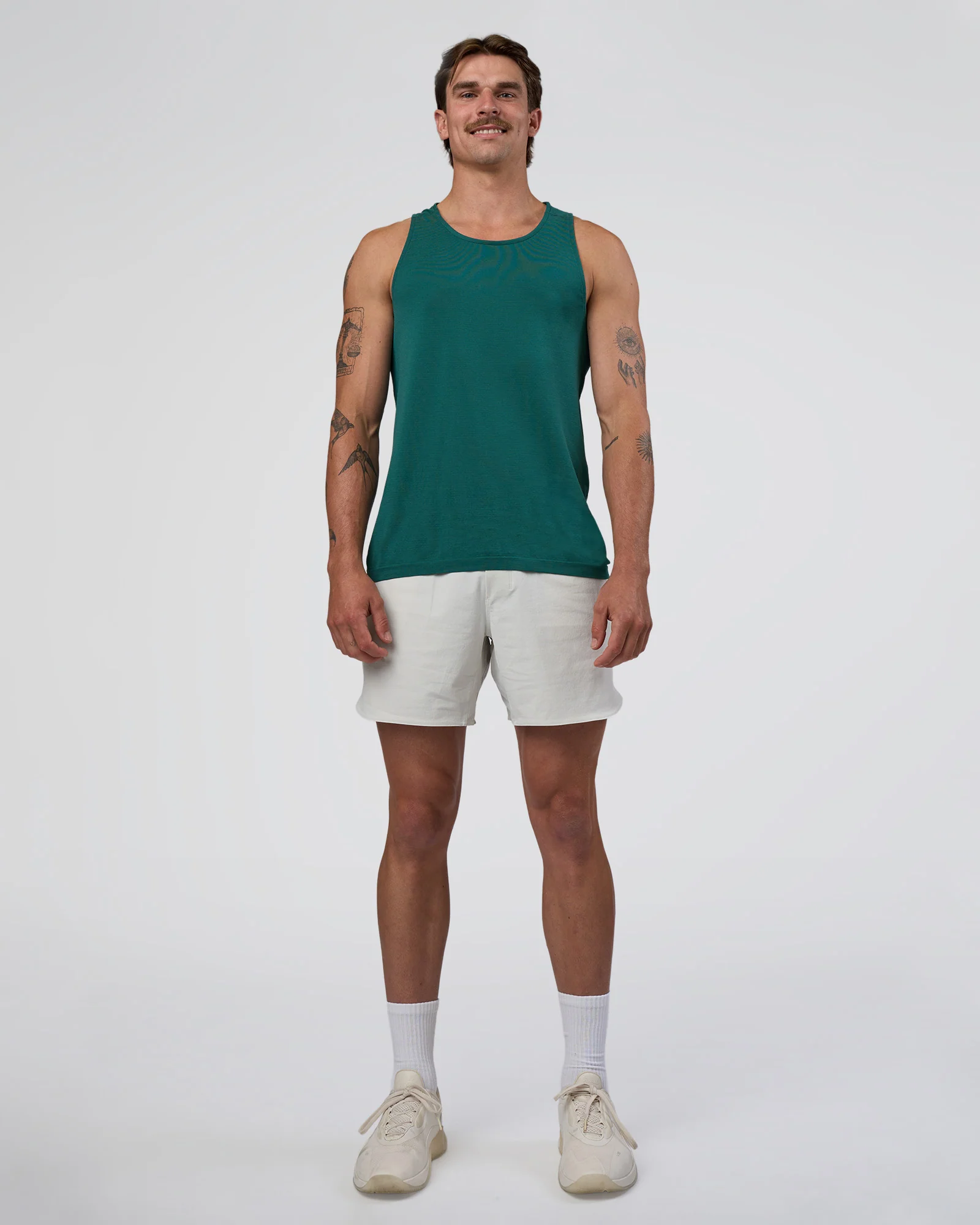 13106-aeroflx-seamless-tank-transformative-teal-transformative-teal-5.webp AeroFLX+ Seamless Tank - Transformative Teal/Transformative Teal