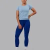 13114-aeroflx-seamless-tee-elemental-blue-ice-blue-6.webp AeroFLX+ Seamless Tee - Elemental Blue/Ice Blue