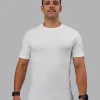 13130-aeroflx-seamless-tee-off-white-off-white-marl-2.webp AeroFLX+ Seamless Tee - Off White/Off White Marl