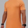 AeroFLX+ Seamless Tee - Cantaloupe/Cantaloupe Marl