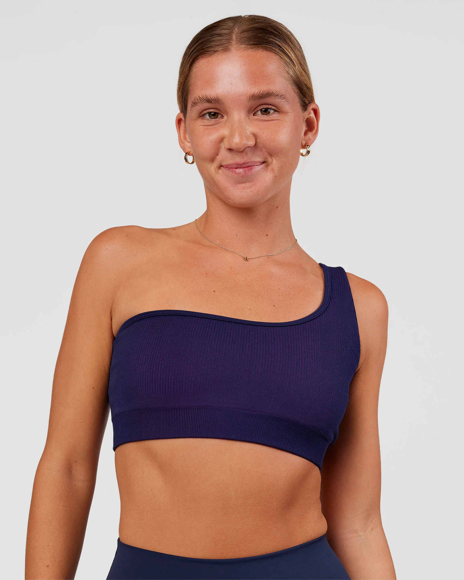 13179-lively-seamless-ribbed-sports-bra-future-navy-ultra-fuchsia-1.webp Lively Seamless Ribbed Sports Bra - Future Navy-Ultra Fuchsia