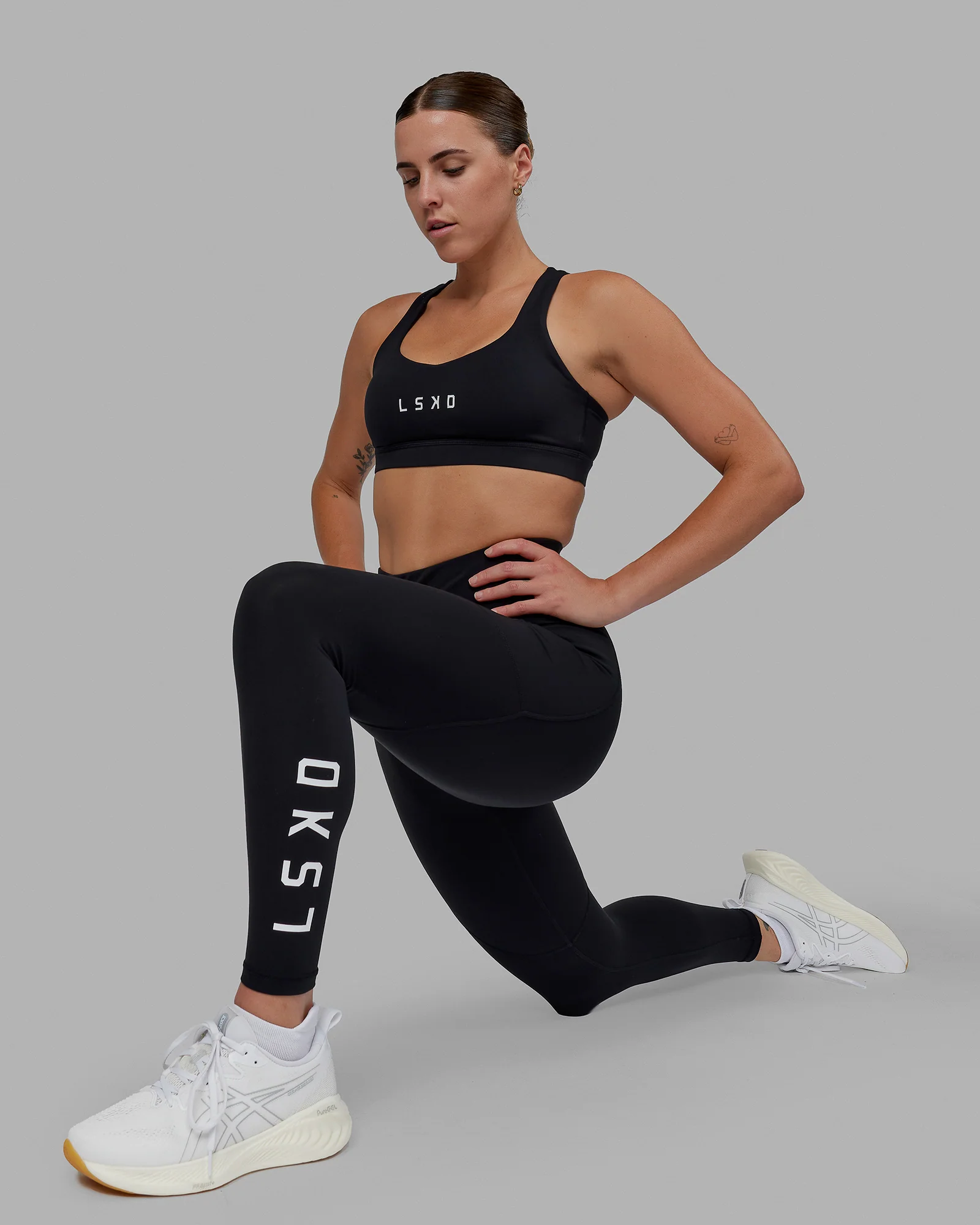 13216-rep-ultra-high-rise-full-length-legging-pockets-black-white-1.webp Rep Ultra High-Rise Full Length Legging Pockets - Black-White