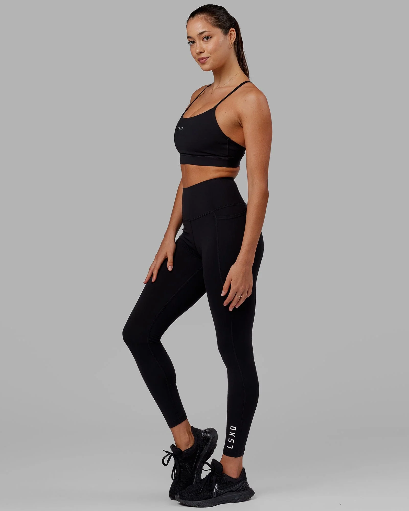 13243-flux-ultra-high-rise-full-length-legging-pockets-black-3.webp Flux Ultra High-Rise Full Length Legging Pockets - Black
