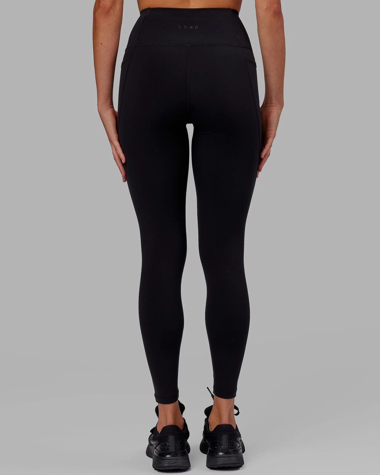 13243-flux-ultra-high-rise-full-length-legging-pockets-black-4.webp Flux Ultra High-Rise Full Length Legging Pockets - Black