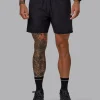 Challenger 6" Performance Short - Black