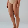 13296-seamless-g-string-3-pack-off-white-4.webp Seamless G-String 3 Pack - Off White