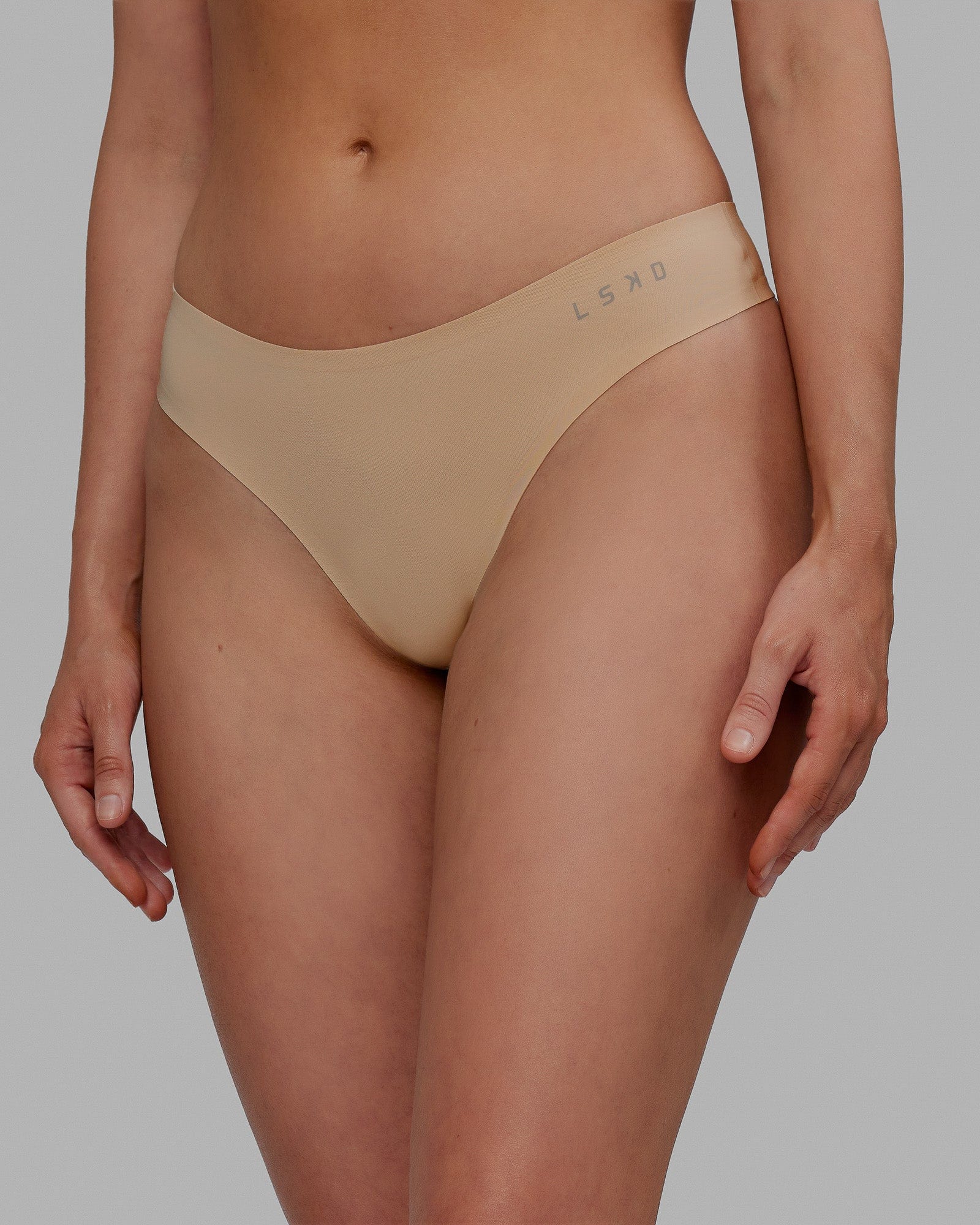 13296-seamless-g-string-3-pack-off-white-5.jpg Seamless G-String 3 Pack - Off White