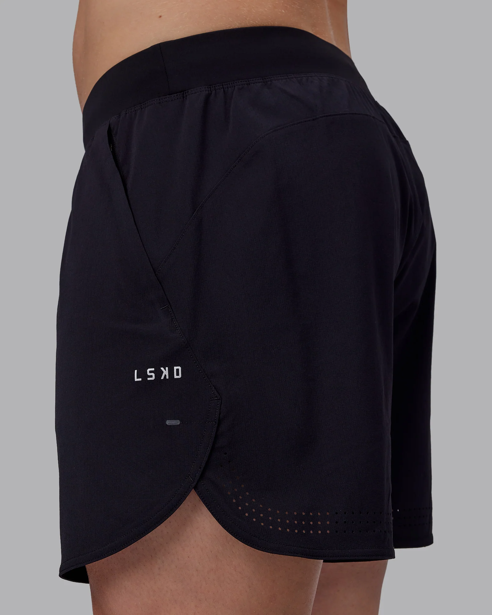13305-lift-6-short-black-reflective-6.webp Lift 6" Short - Black-Reflective