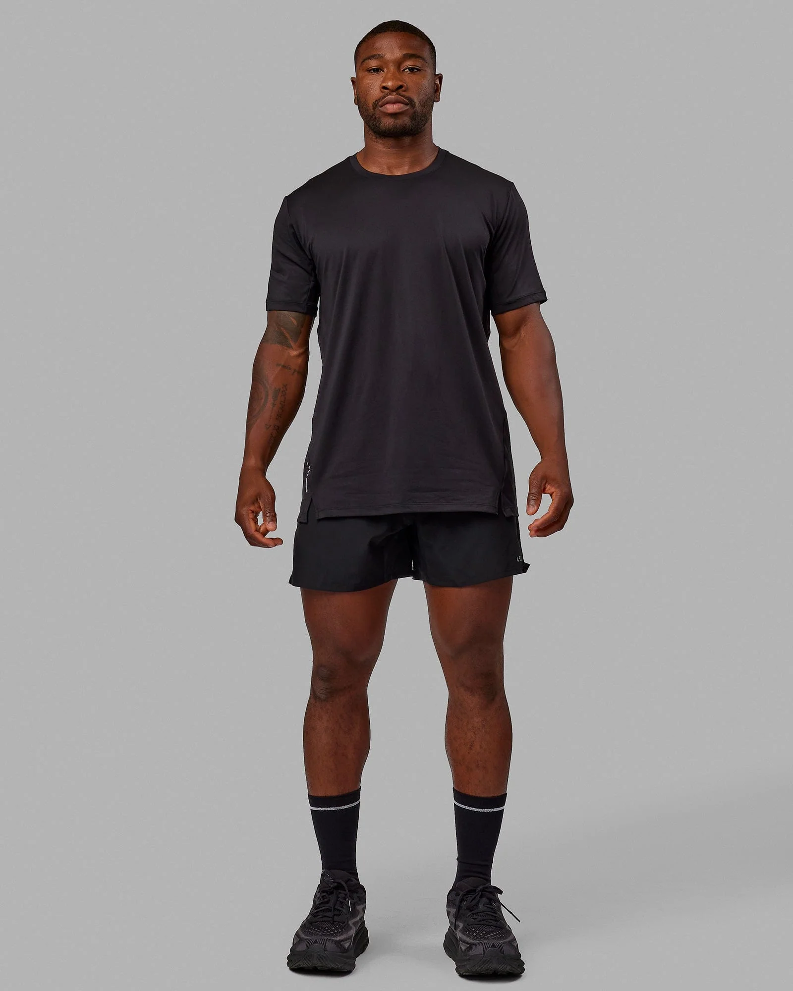 13322-pace-5-lined-running-short-black-reflective-6.webp Pace 5" Lined Running Short - Black-Reflective