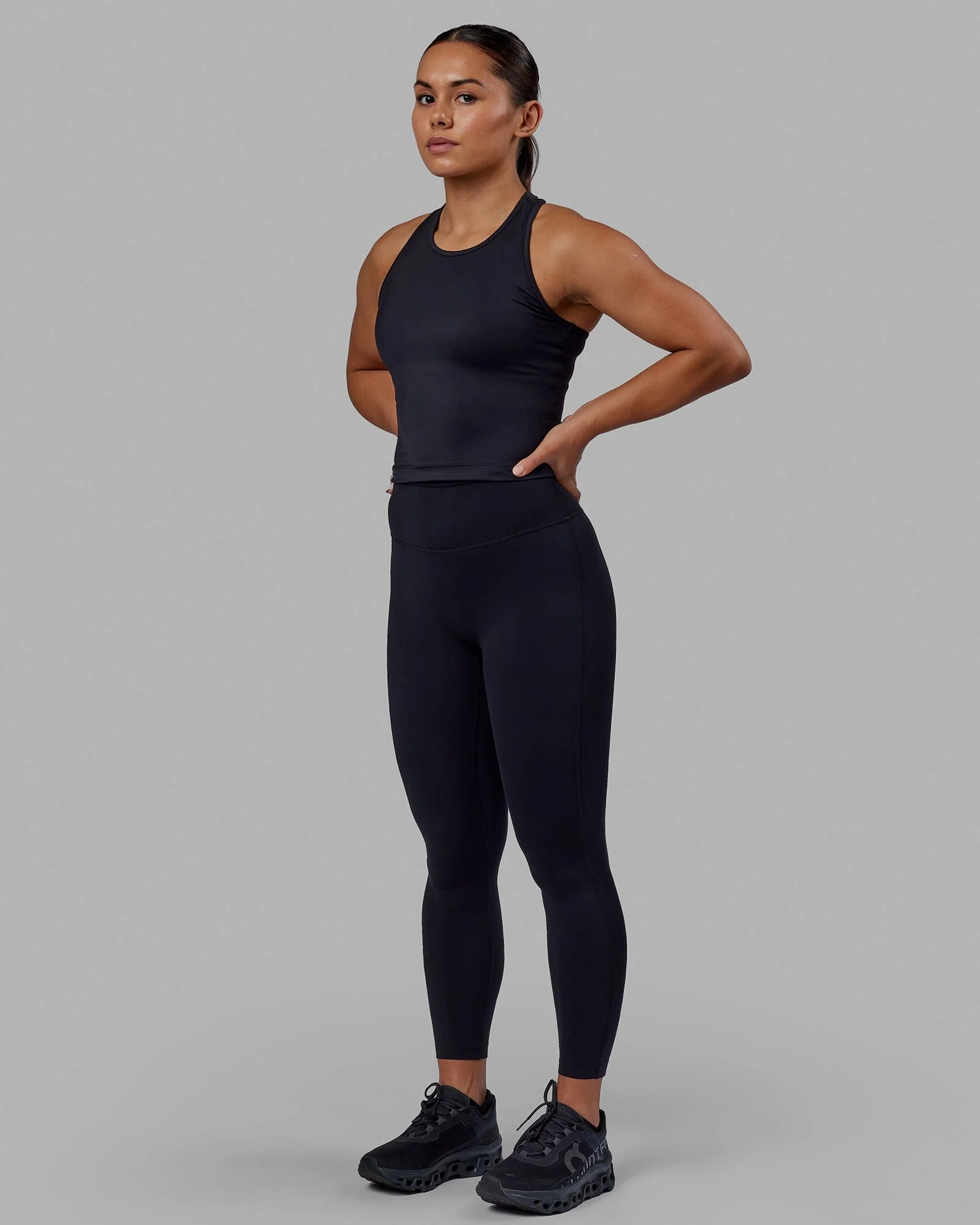 13366-flow-performance-tank-black-6.webp Flow Performance Tank - Black