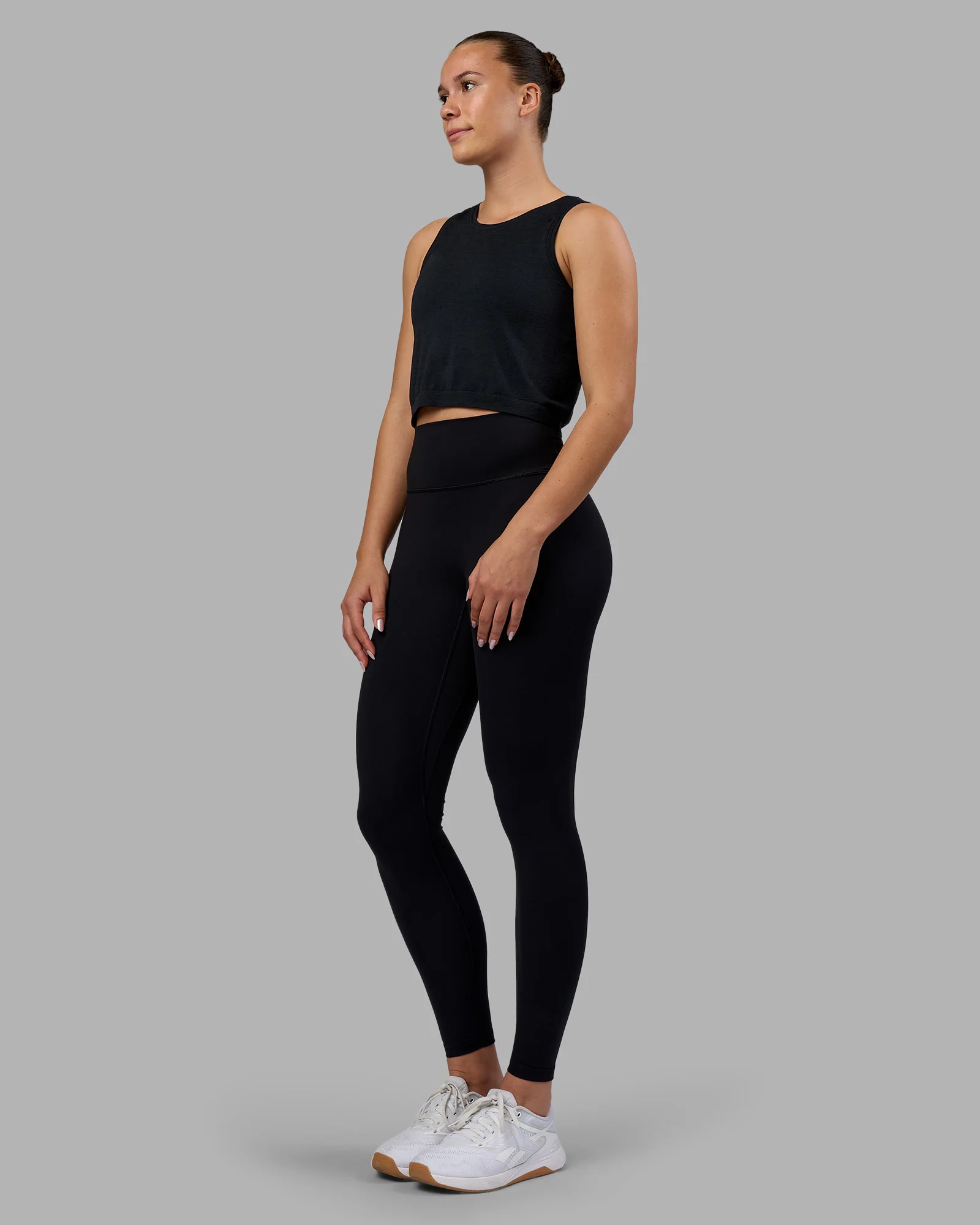1337-aeroflx-seamless-skimmer-tank-black-marl-5.webp AeroFLX+ Seamless Skimmer Tank - Black Marl