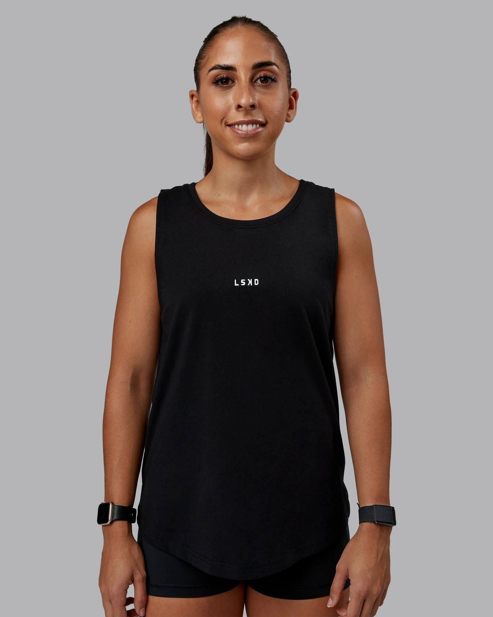 13402-go-to-flxcotton-longline-tank-black-white-3.webp Go-To FLXCotton Longline Tank - Black-White