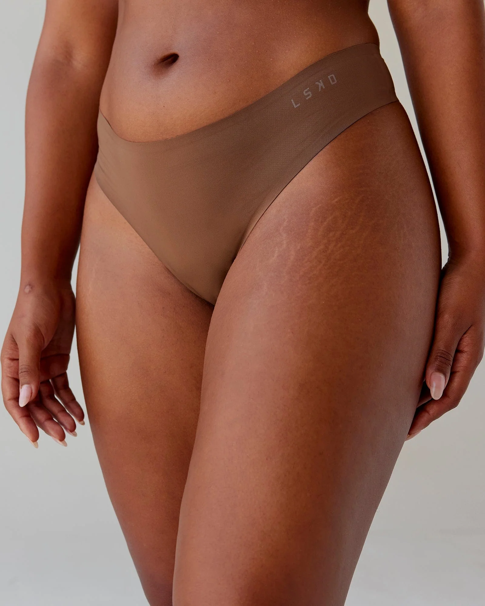 13411-seamless-g-string-3-pack-mocha-2.webp Seamless G-String 3 Pack - Mocha