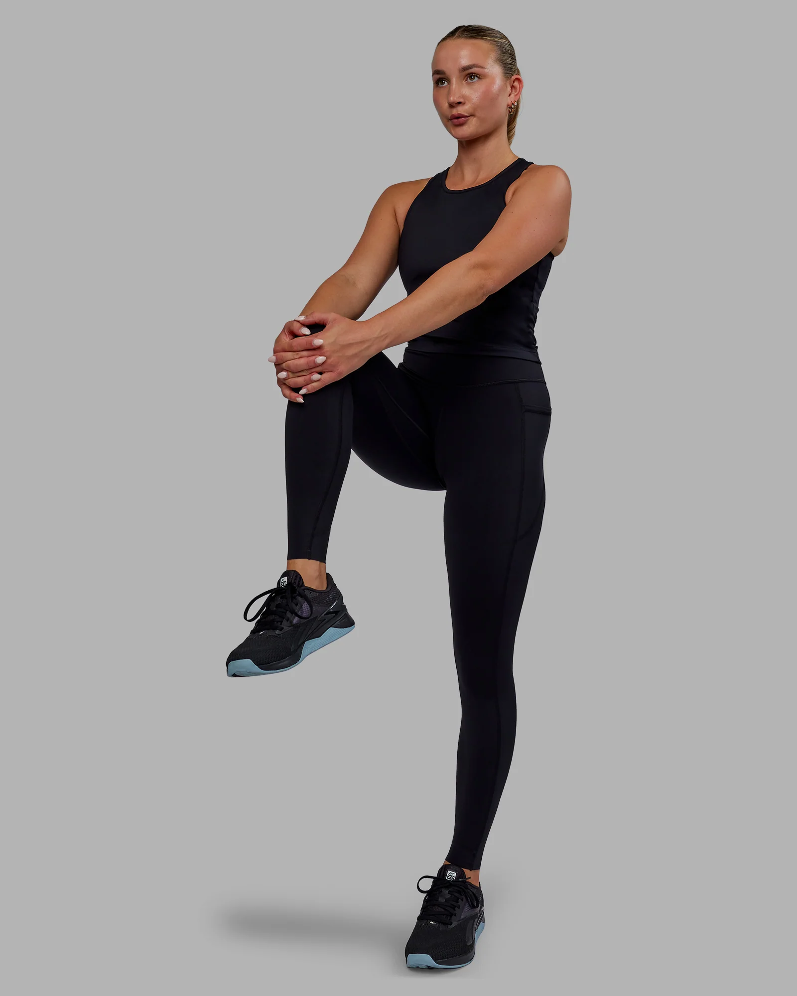 13420-elite-high-rise-full-length-legging-pockets-black-9.webp Elite High-Rise Full Length Legging Pockets - Black