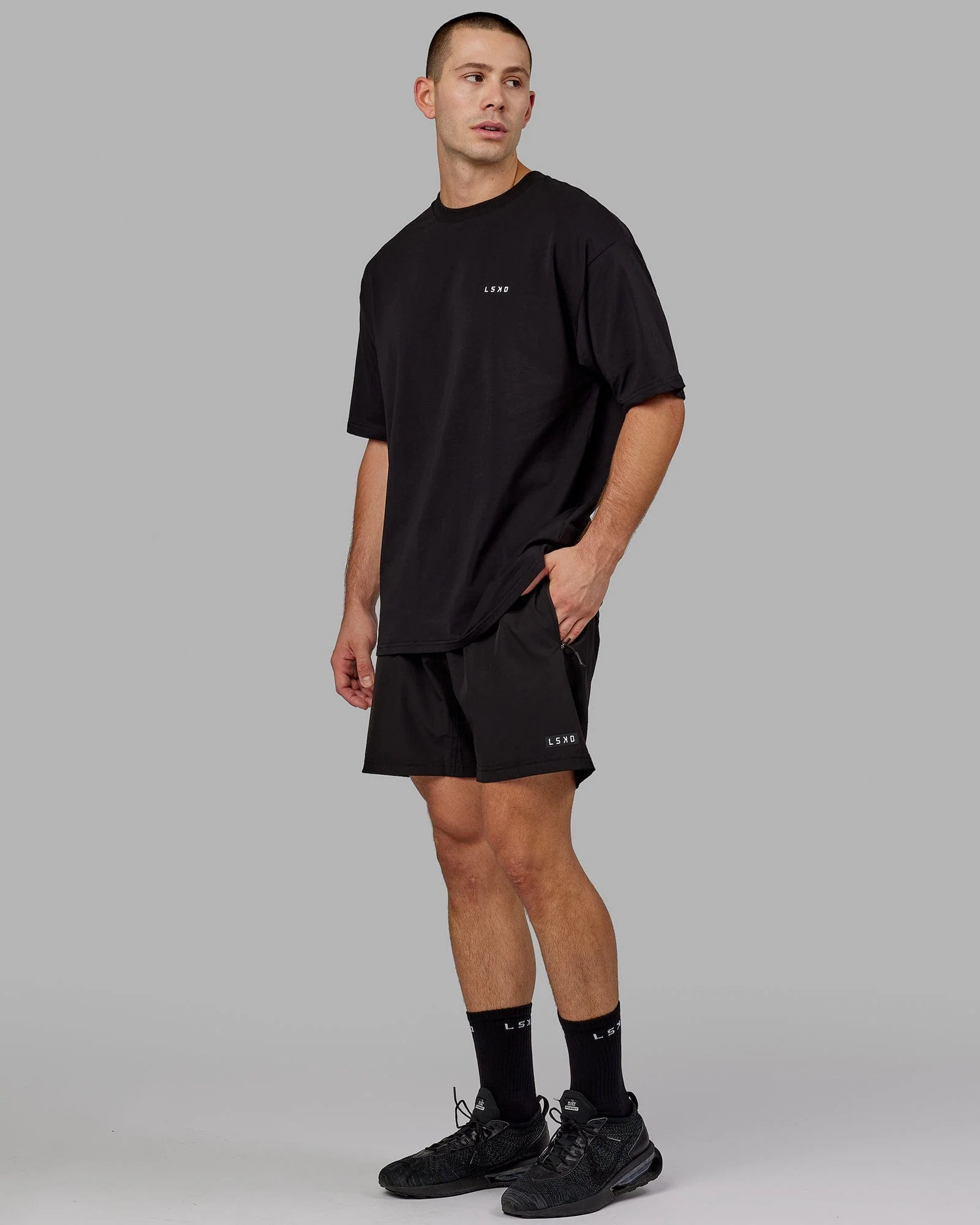 13480-vs6-flxcotton-tee-oversize-black-white-10.webp VS6 FLXCotton Tee Oversize - Black-White