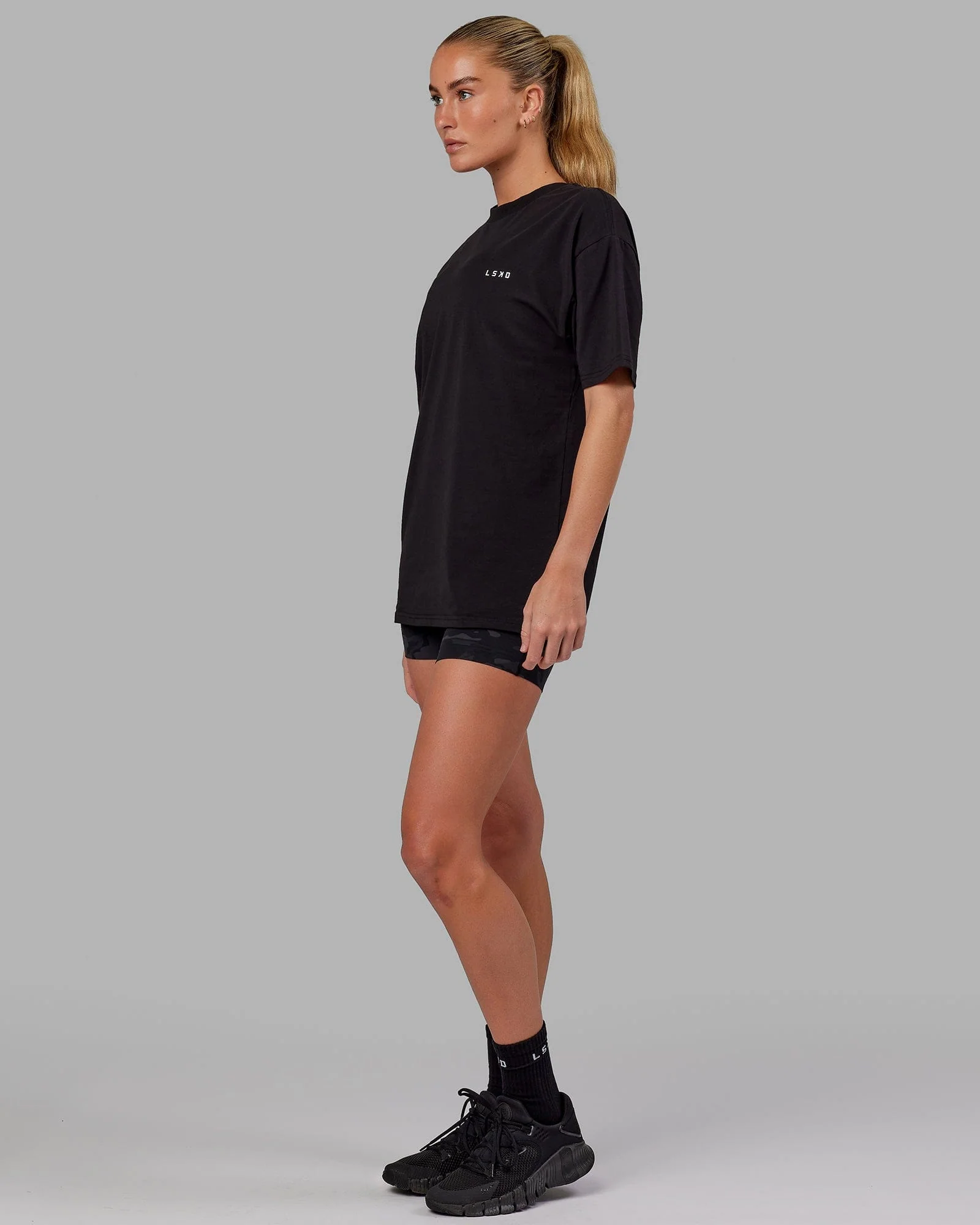 13480-vs6-flxcotton-tee-oversize-black-white-9.webp VS6 FLXCotton Tee Oversize - Black-White