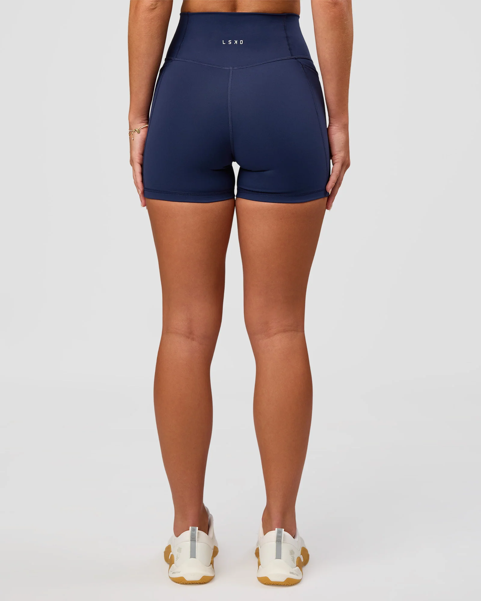 13523-fusion-ultra-high-rise-4-short-pockets-future-navy-2.webp Fusion Ultra High-Rise 4" Short Pockets - Future Navy