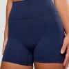 13523-fusion-ultra-high-rise-4-short-pockets-future-navy-7.webp Fusion Ultra High-Rise 4" Short Pockets - Future Navy