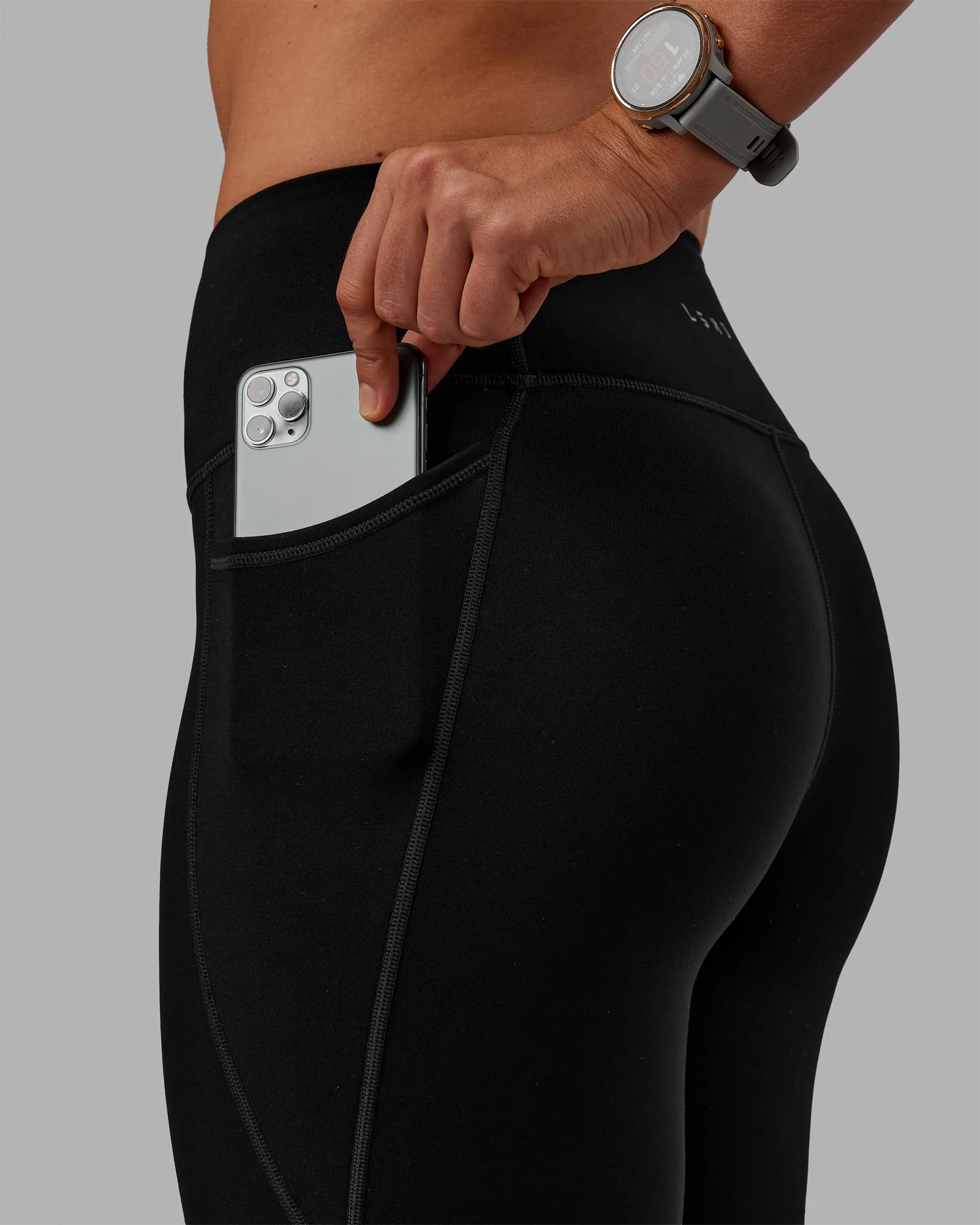 13586-motion-thermal-ultra-high-rise-full-length-legging-black-9.webp Motion Thermal Ultra High-Rise Full Length Legging - Black