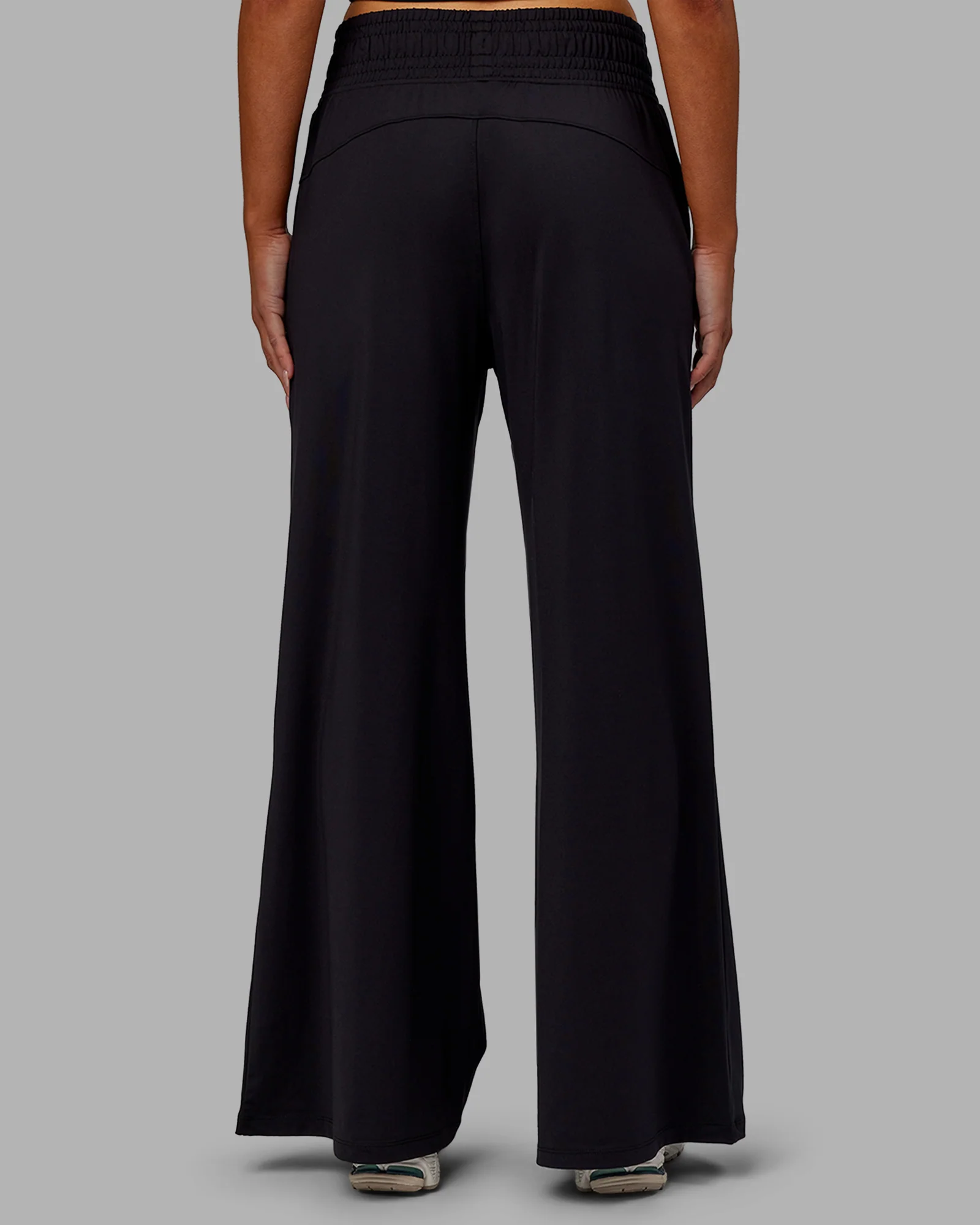 13612-restore-cloudflx-wide-leg-pant-black-4.webp Restore CloudFLX Wide Leg Pant - Black