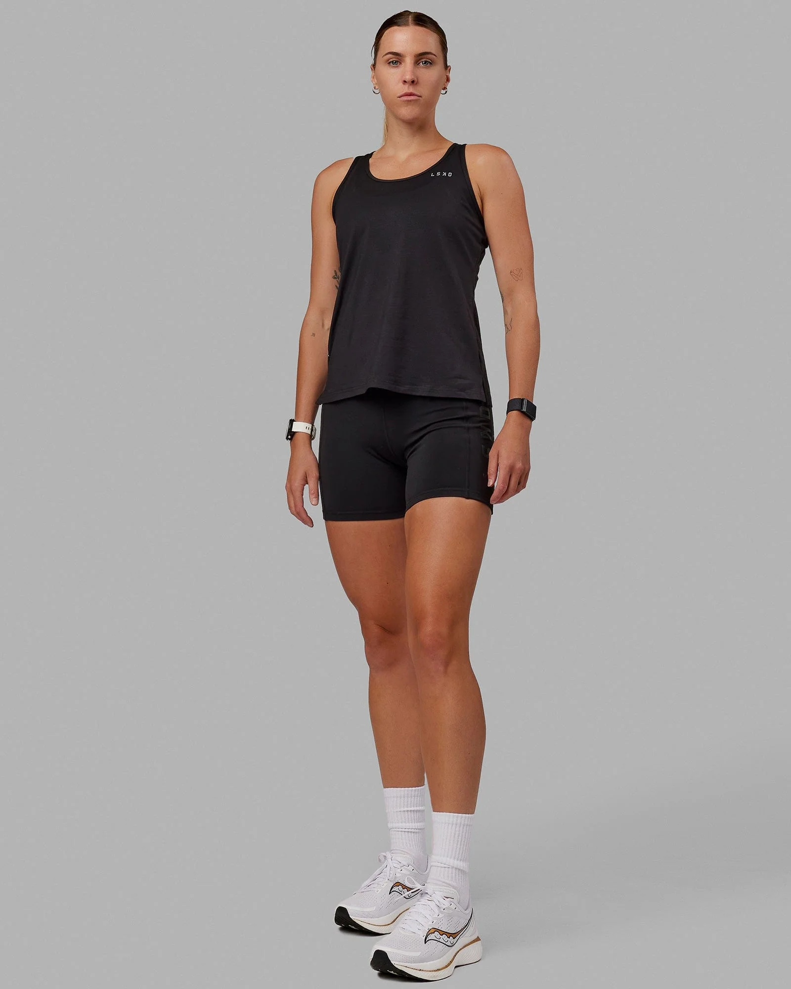 13664-perform-vapourflx-tank-black-6.webp Perform VapourFLX Tank - Black