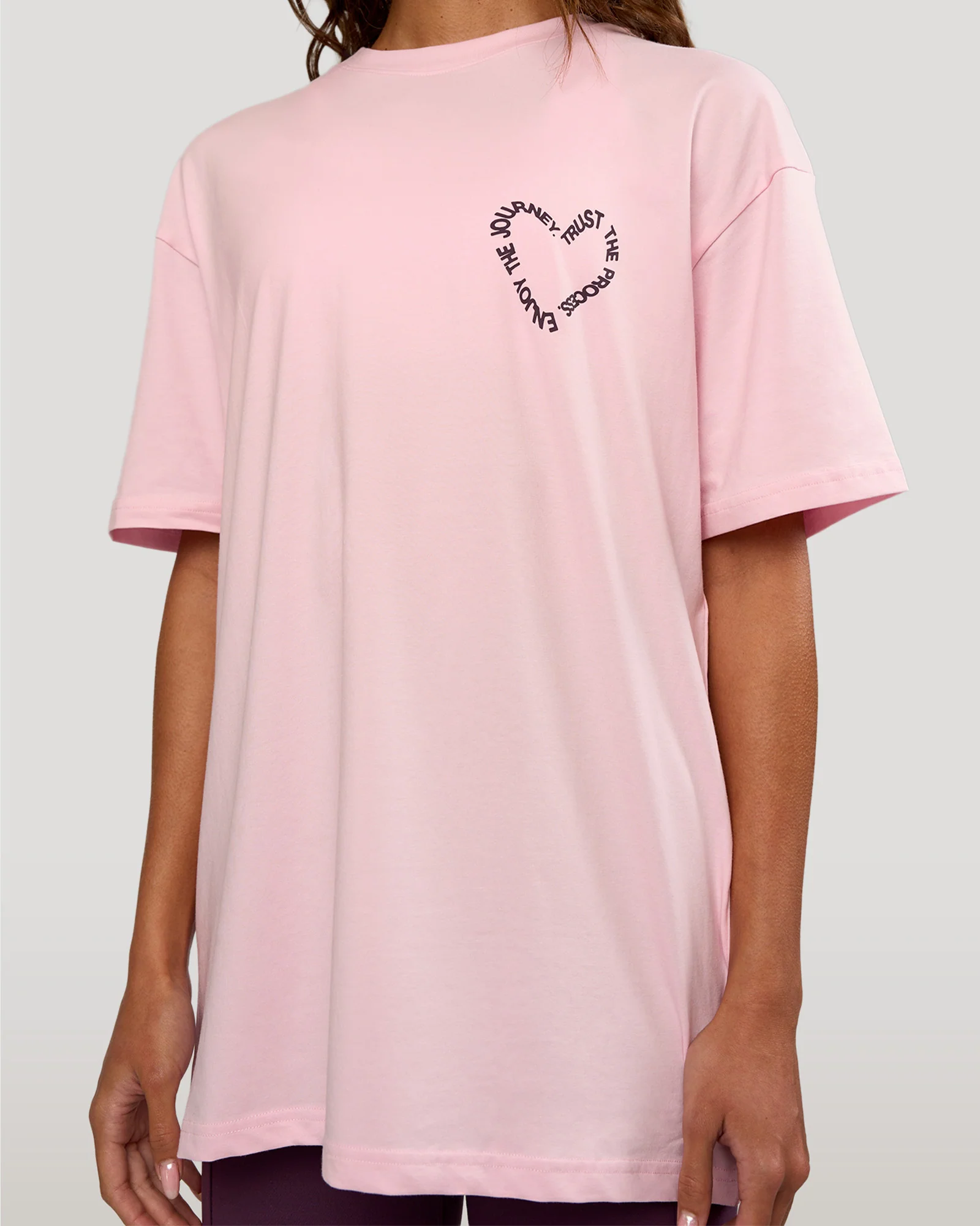 13691-love-the-process-flxcotton-oversize-tee-marshmallow-midnight-plum-9.webp Love The Process FLXCotton Oversize Tee - Marshmallow-Midnight Plum